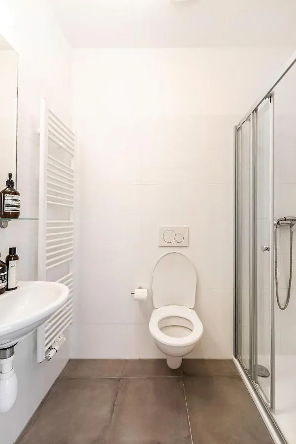 Zeitraum Seifertova Apart Otel Prag